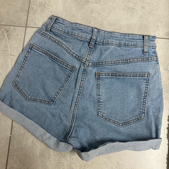 Cotton On Jean shorts - Picture 2 of 5